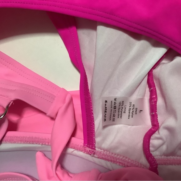 Eo Menie Somen One piece Pink Cutout Swimsuit - Picture 4 of 5